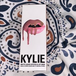 Never used liquid lip